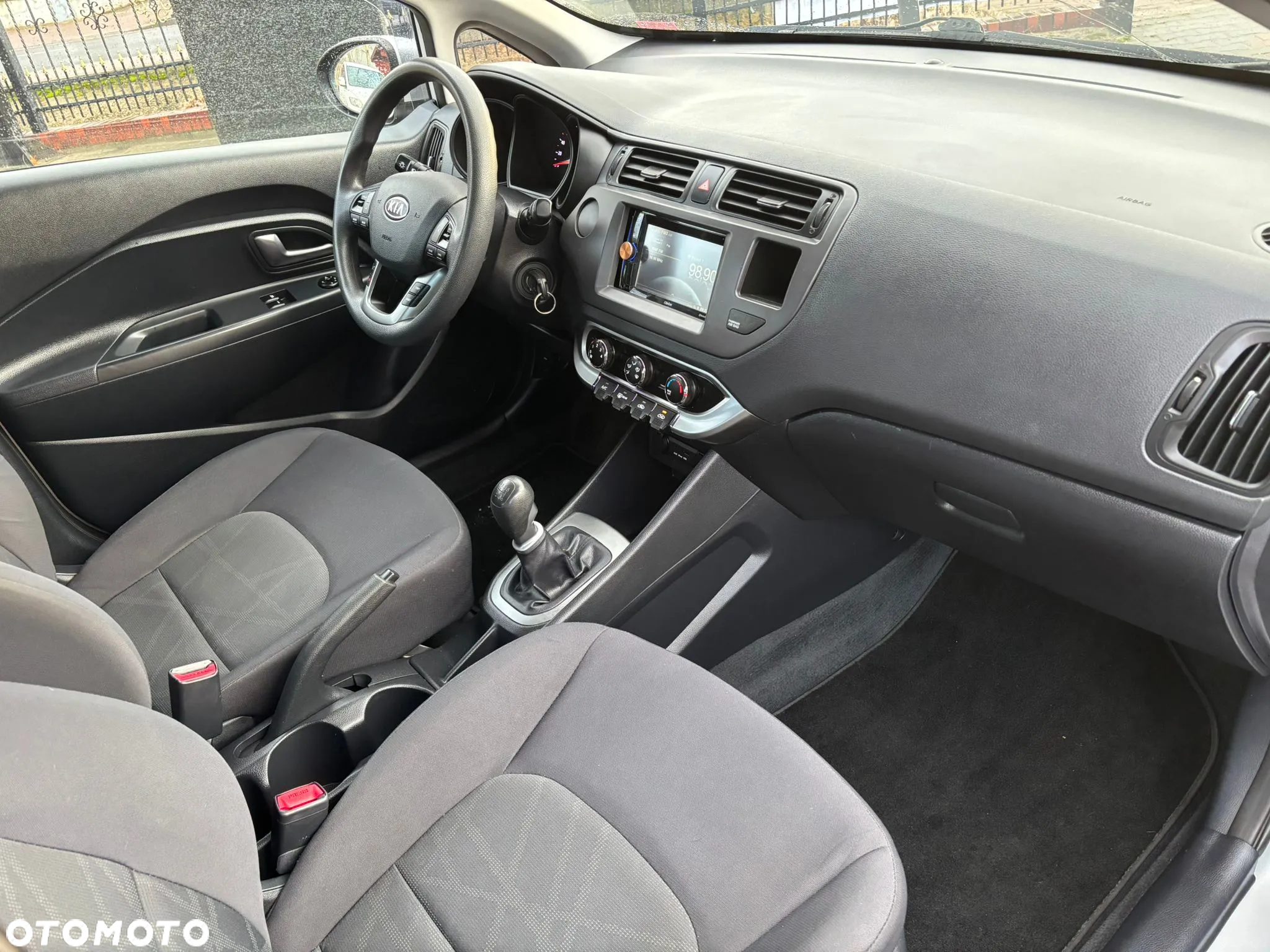 Kia Rio 1.1 CRDI Business Line - 9