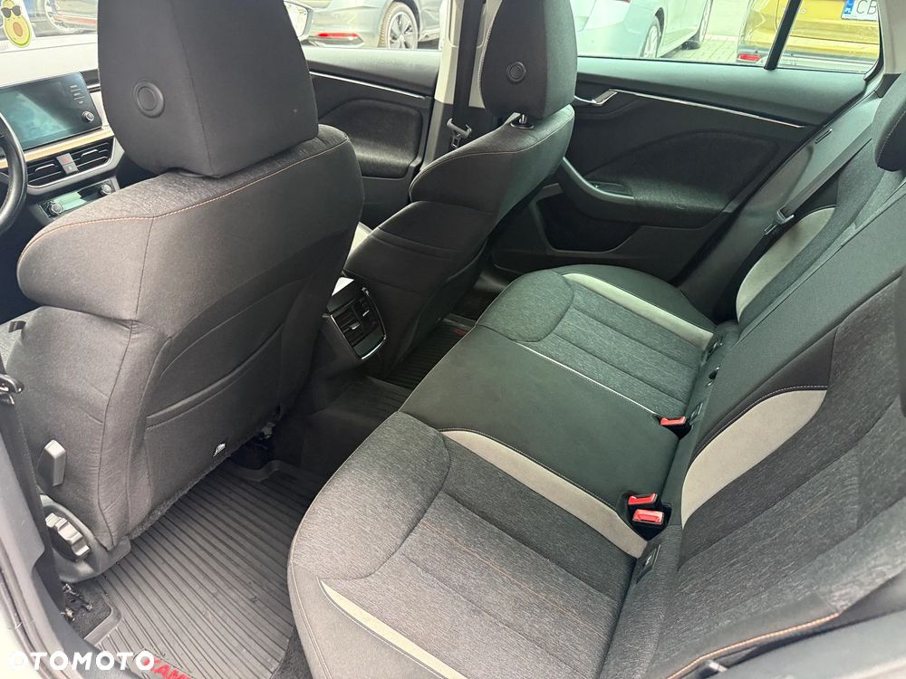 Skoda Kamiq 1.0 TSI Style DSG - 15
