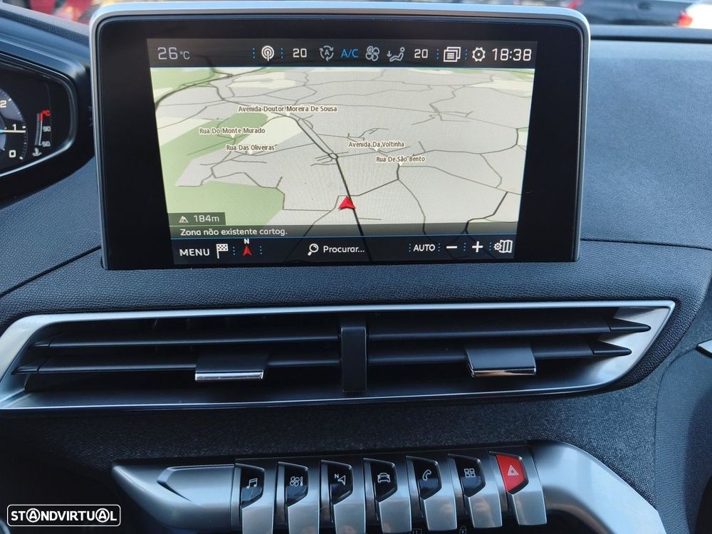 Peugeot 5008 1.2 PureTech Allure Pack EAT8 - 36