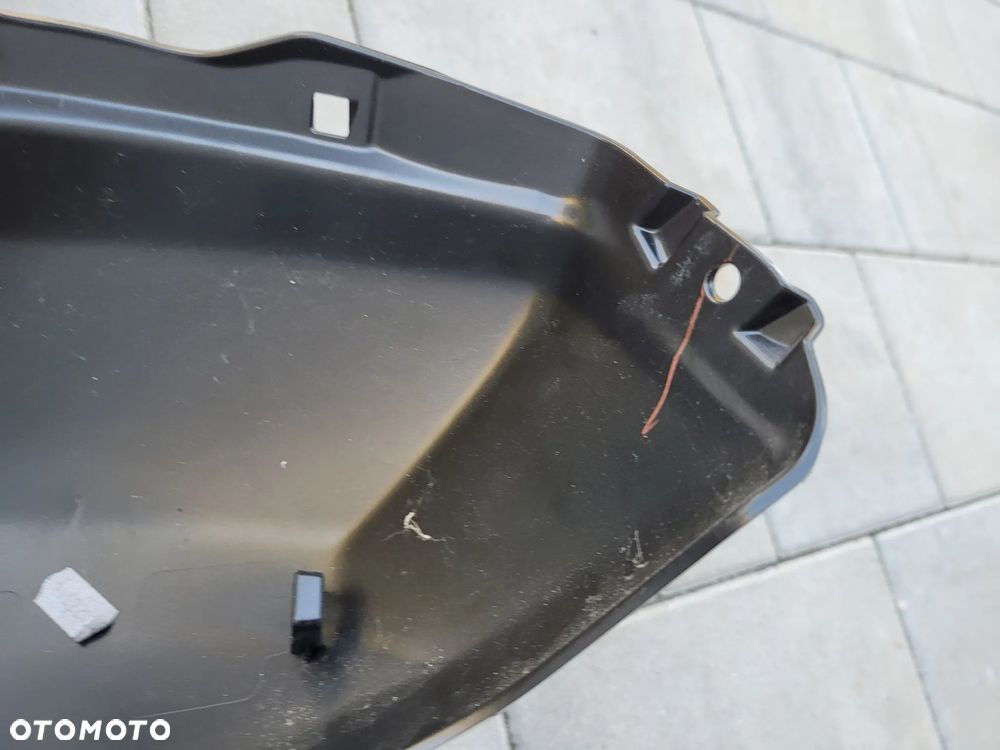 Owiewka, osłona baku, nakładka zbiornika paliwa, bok, boczek lewy Yamaha XSR700 - 15