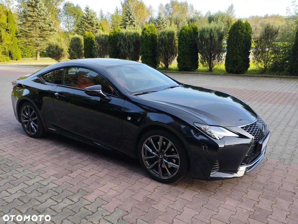 Lexus RC 300h F Sport - 6