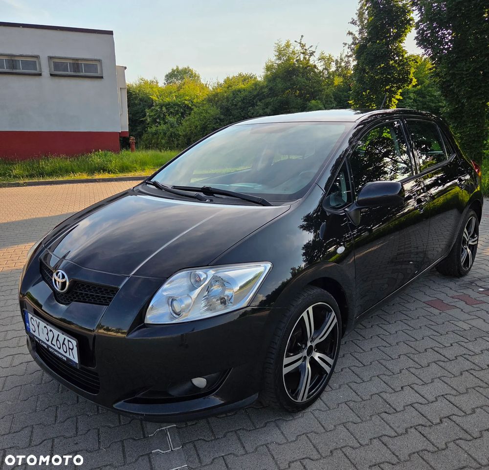 Toyota Auris 1.6 VVT-i Executive - 2