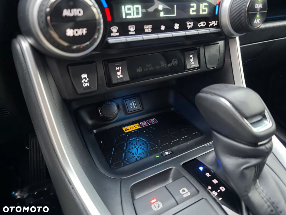 Toyota RAV4 2.5 Hybrid Selection 4x4 - 26