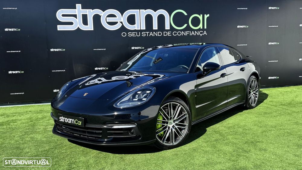 Porsche Panamera 4 E-Hybrid Platinum Edition - 2