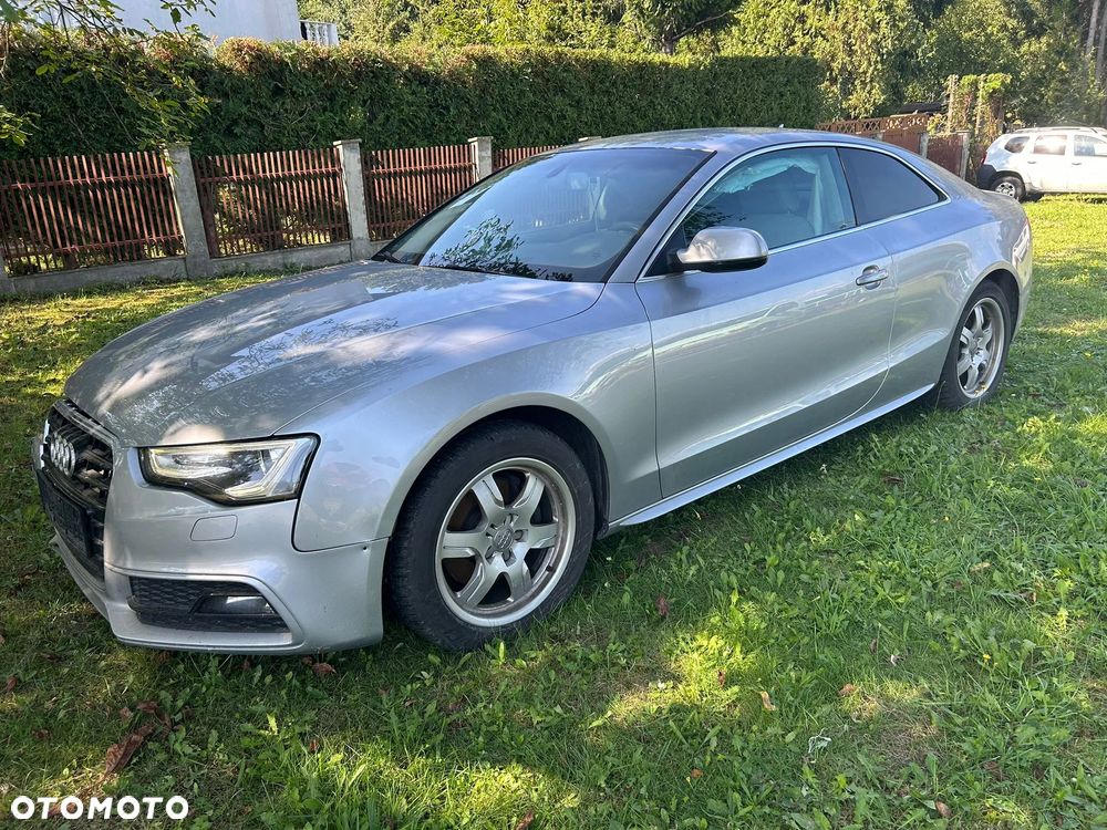 Audi A5 ver-2-0-tdi-sport - 1