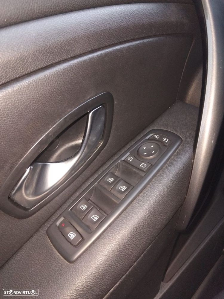 Renault Mégane Sport Tourer 1.5 dCi GT Line - 14