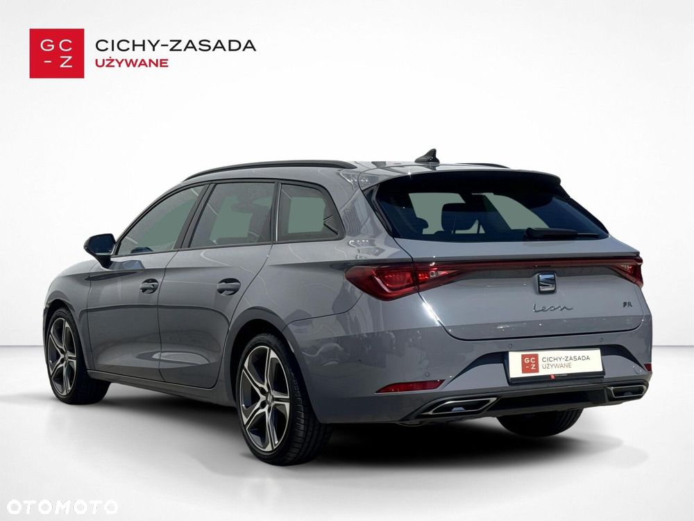 Seat Leon 1.5 eTSI FR DSG - 3