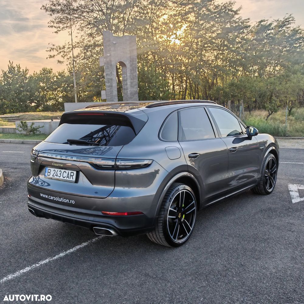 Porsche Cayenne E-Hybrid Tiptronic S - 1
