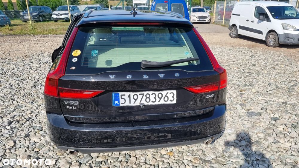Volvo V90 D4 Geartronic Momentum Pro - 8