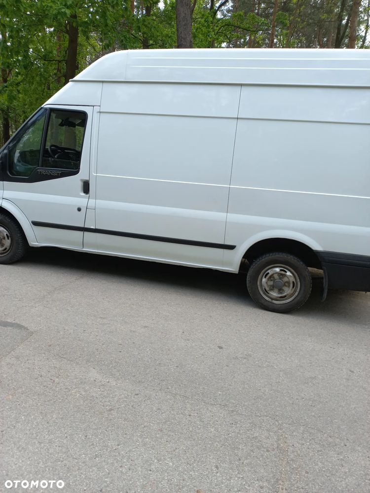 Ford Transit - 10