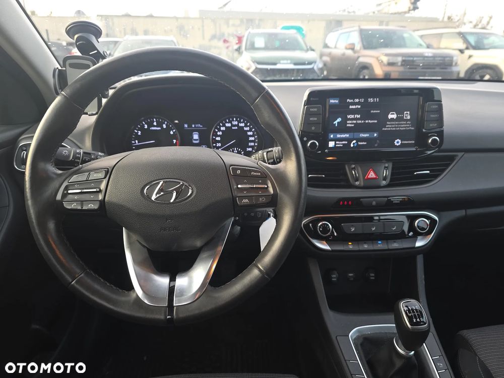Hyundai i30 1.5 T-GDI 48V Modern - 13