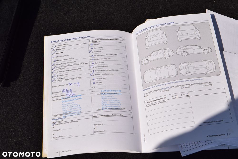 Volkswagen Passat 2.0 TDI (BlueMotion Technology) Highline - 26