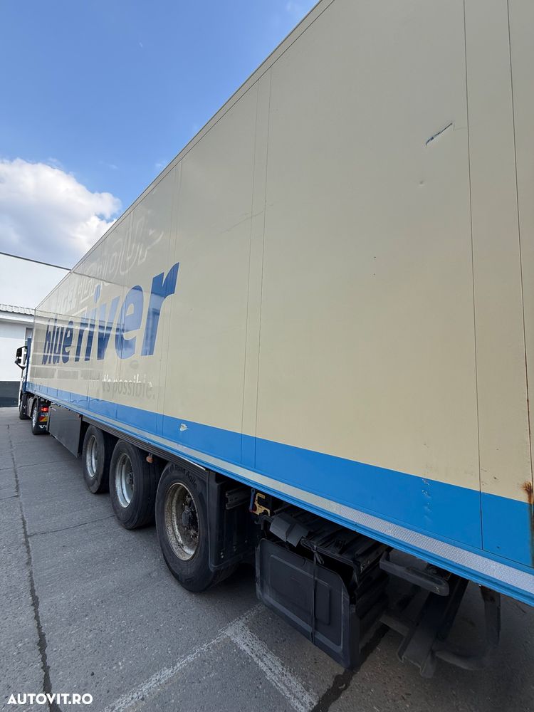 Schmitz Cargobull Semiremorca Frigorifică Dubla Temperatura - 19