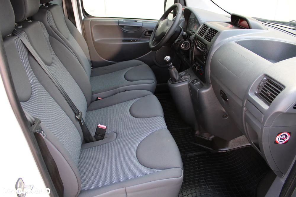 Peugeot EXPERT Jumpy Scudo - 28