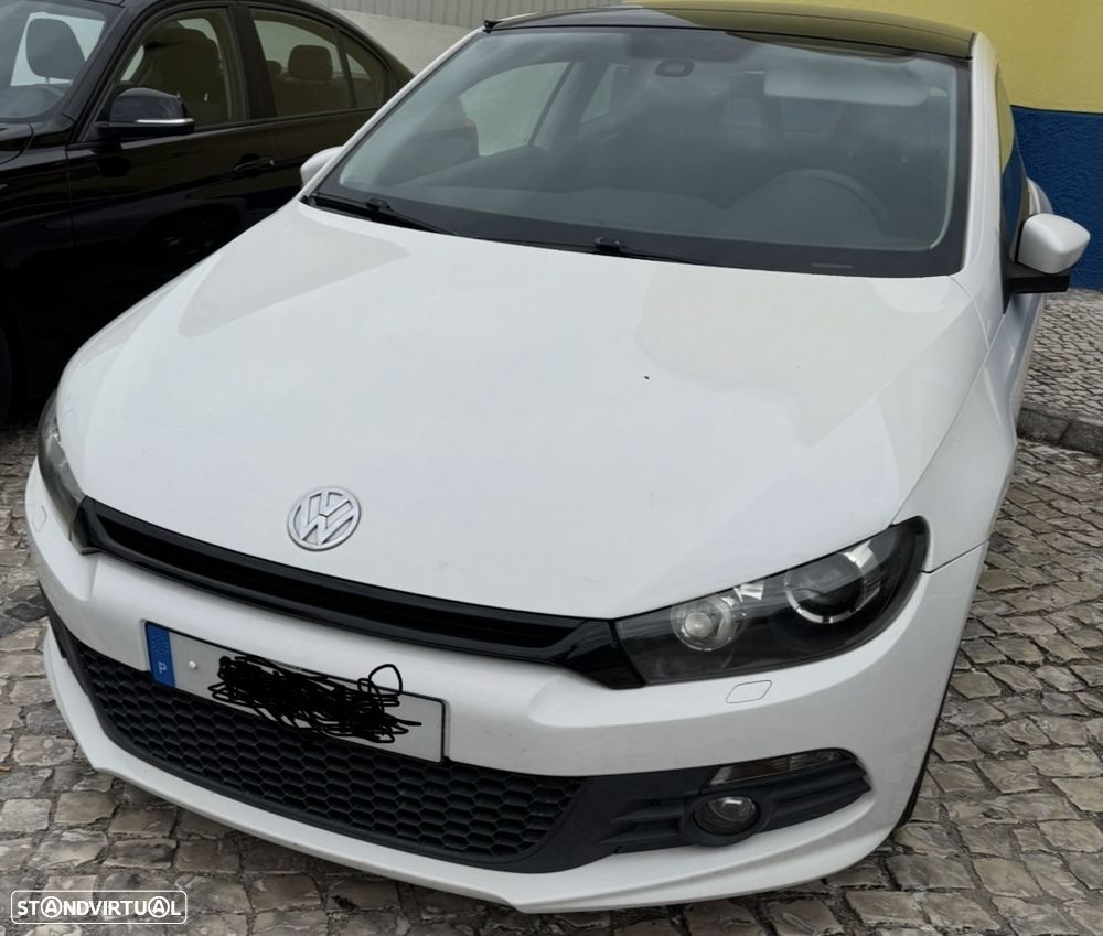 VW Scirocco 1.4 TSI DSG - 2