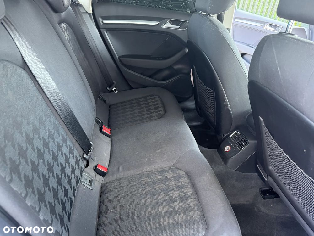 Audi A3 Sportback - 27