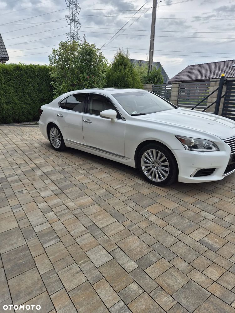 Lexus LS 460 Elite AWD - 4