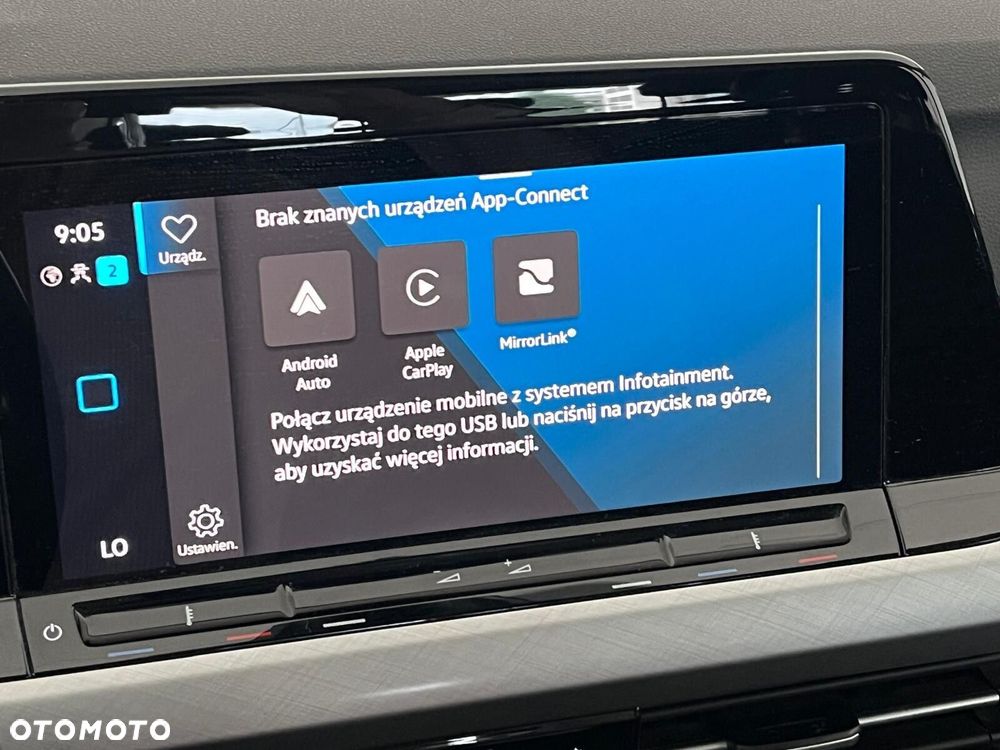 Volkswagen Golf 1.5 TSI EVO Life - 26