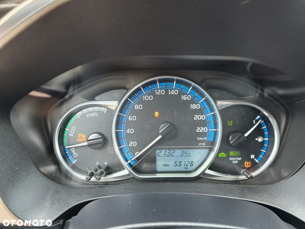 Toyota Yaris - 10