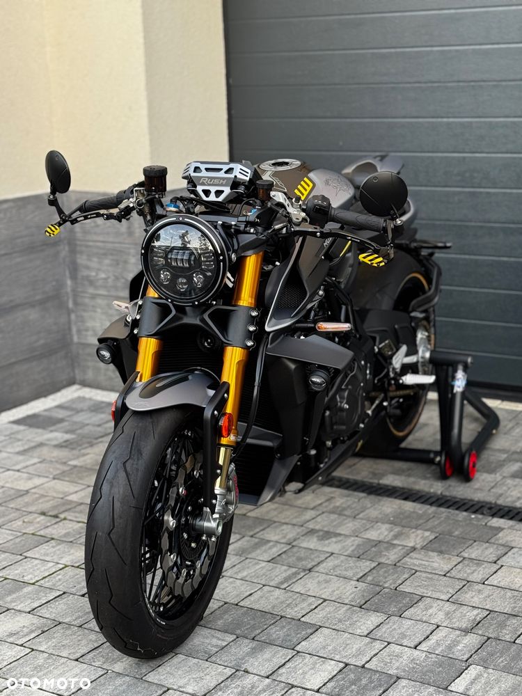 MV AGUSTA RUSH - 1