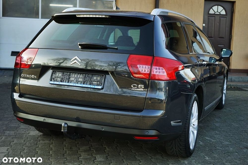 Citroën C5 HDi 135 FAP Exclusive - 8