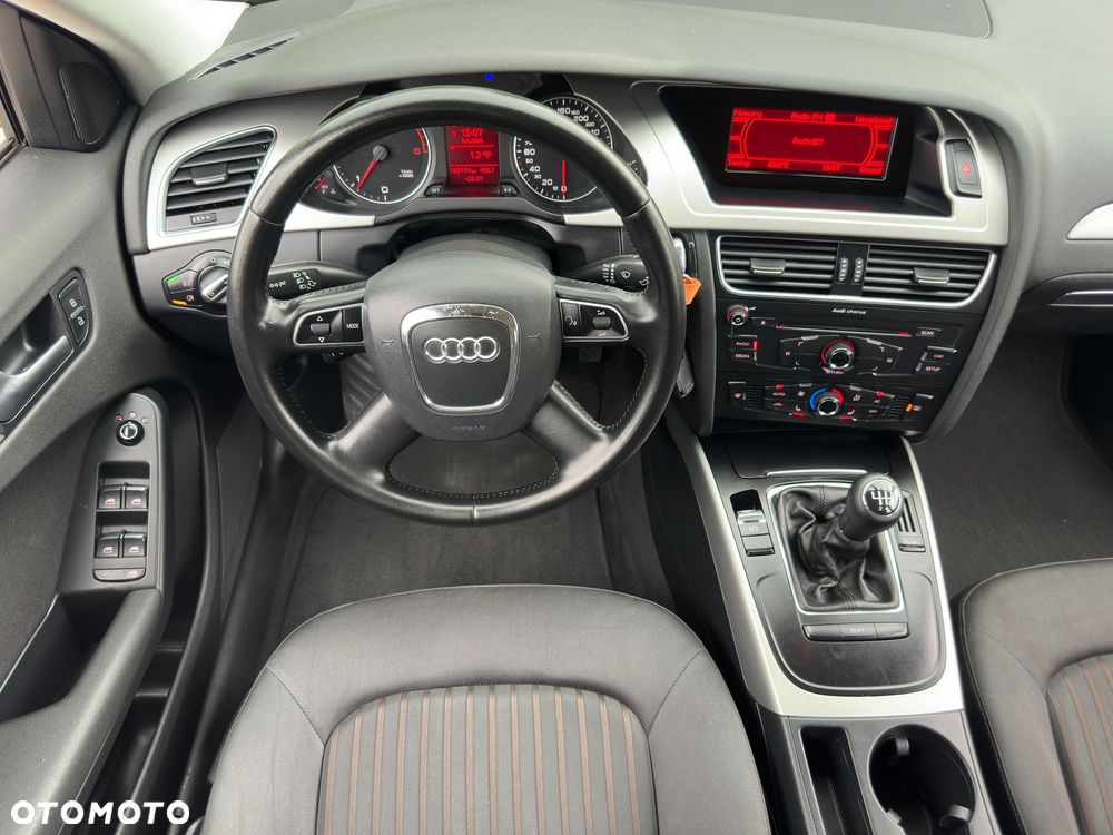 Audi A4 Avant 2.0 TDI DPF Ambition - 5