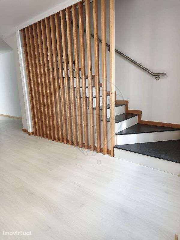 Moradia T2 para arrendamento - Grande imagem: 2/14