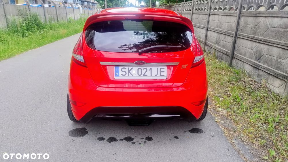 Ford Fiesta - 8