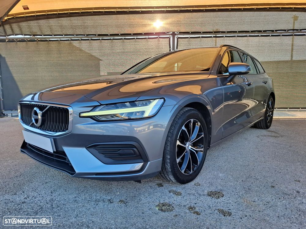 Volvo V60 2.0 D3 Momentum - 3