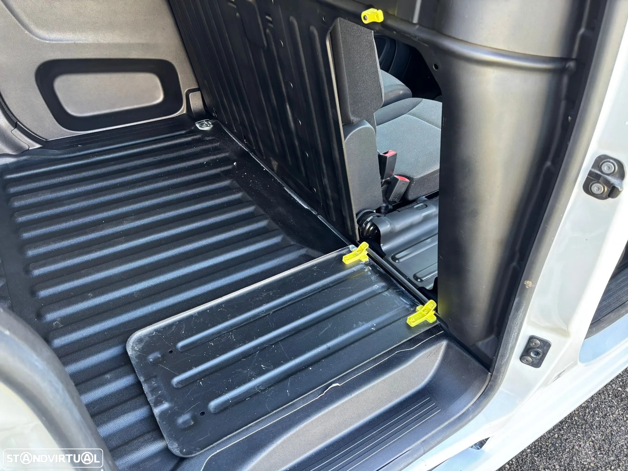 Peugeot Partner 1.5 BlueHDi PREMIUM LONGA / IVA / AC - 8
