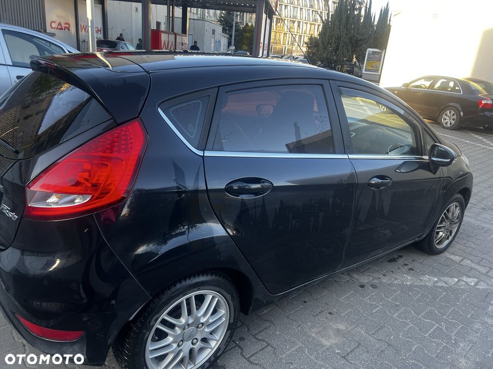 Ford Fiesta - 4