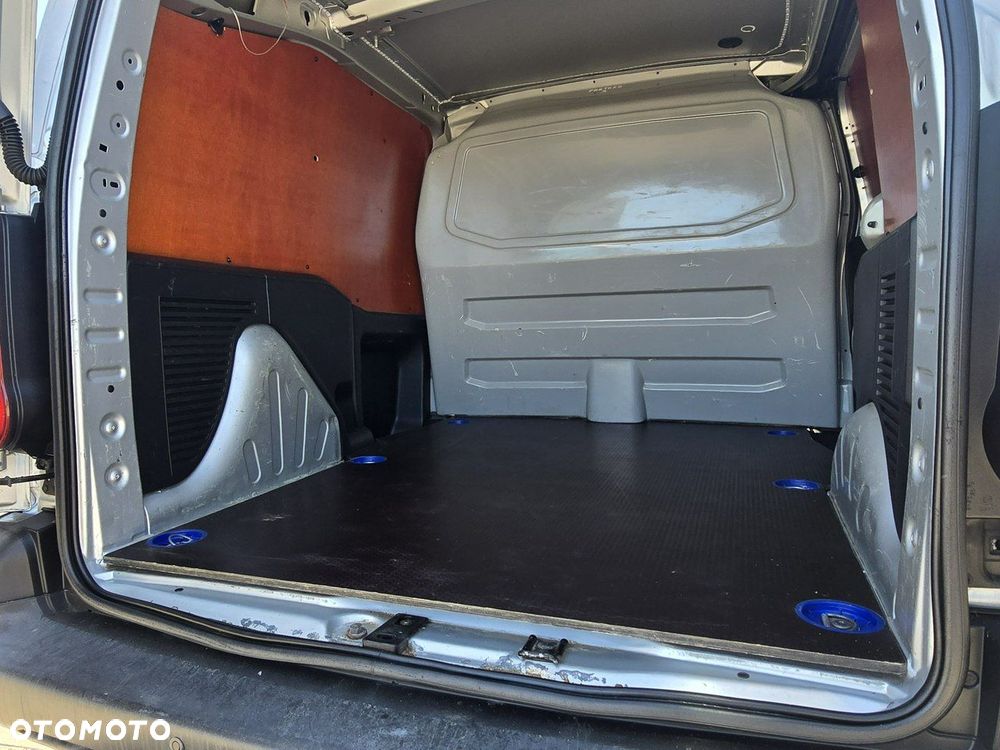 Peugeot Partner - 18