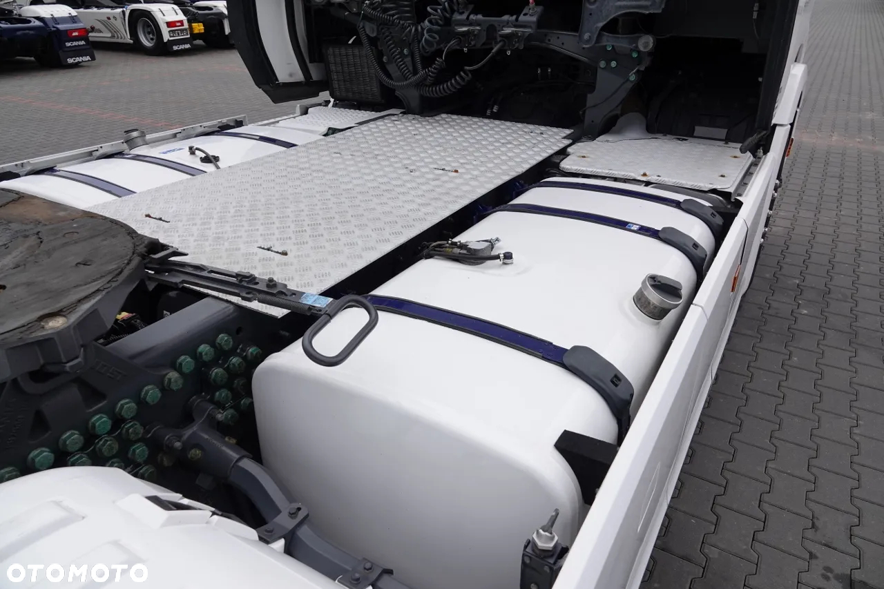 Scania S 500 / RETARDER / KLIMA POSTOJOWA   / PRZÓD NA PODUSZKACH / OPONY 100% / ALUFELGI SPROWADZONA / PO KONTRAKCIE SERWISOWYM - 16