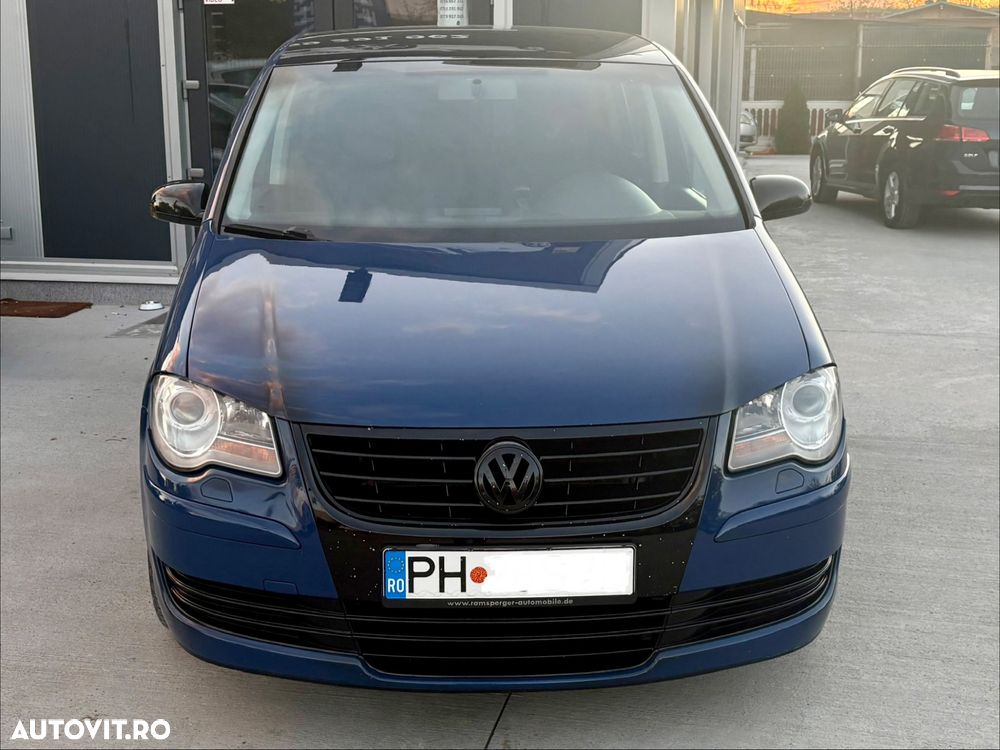 Volkswagen Touran 1.9 TDI DPF DSG Trendline - 3