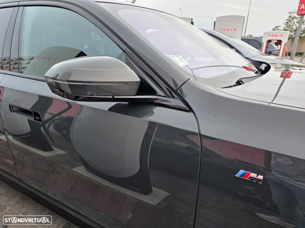 BMW i7 xDrive60 Pack Desportivo M Pro - 18