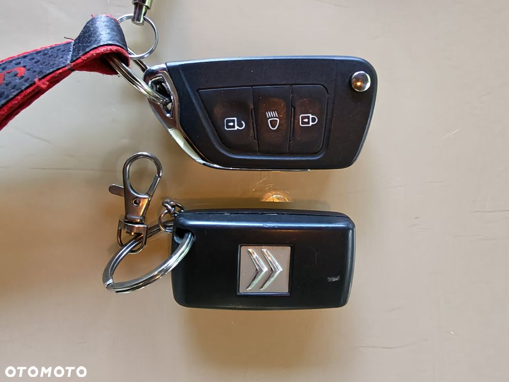 Citroën C5 2.0 HDi Exclusive - 24
