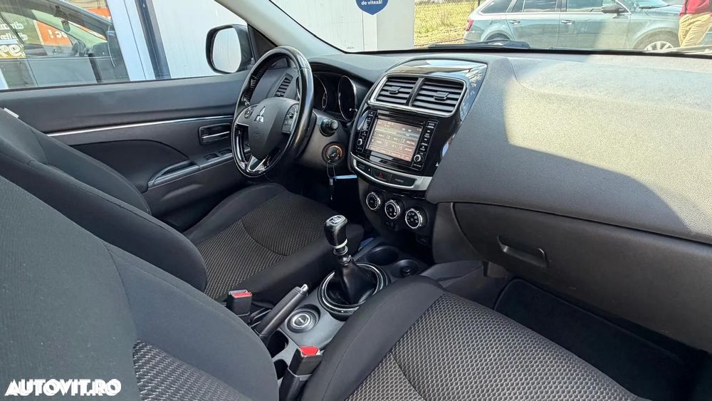 Mitsubishi ASX - 7