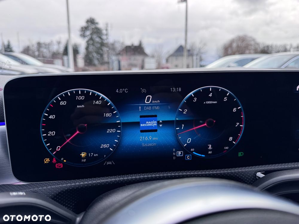 Mercedes-Benz CLA 220 AMG Line 7G-DCT - 31