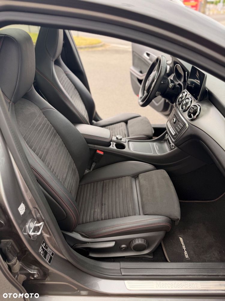 Mercedes-Benz GLA 200 7G-DCT AMG Line - 7