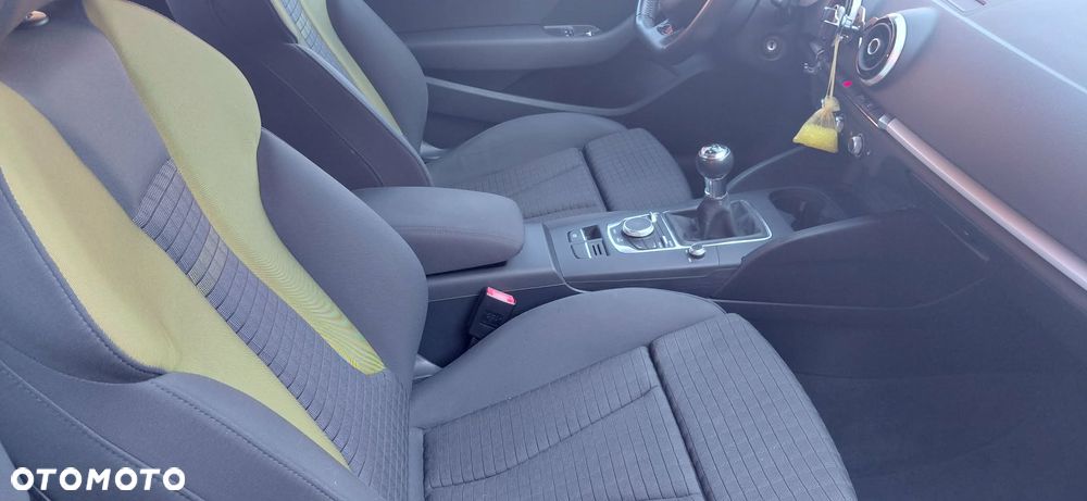 Audi A3 3-drzwiowe 1.4 TFSI Ambition - 15
