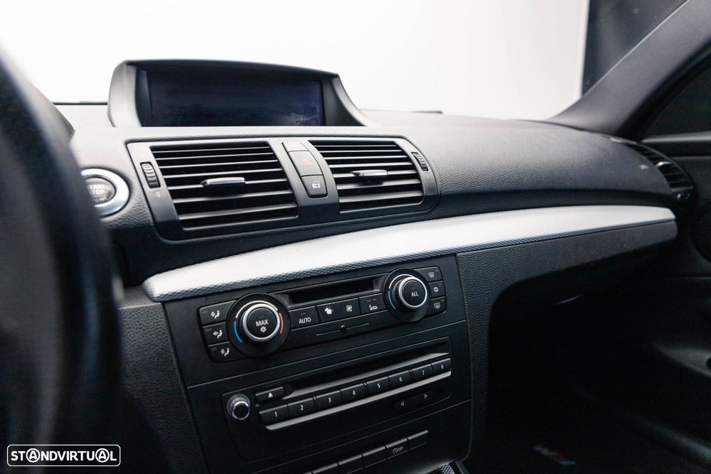 BMW 120 d Coupe - 36