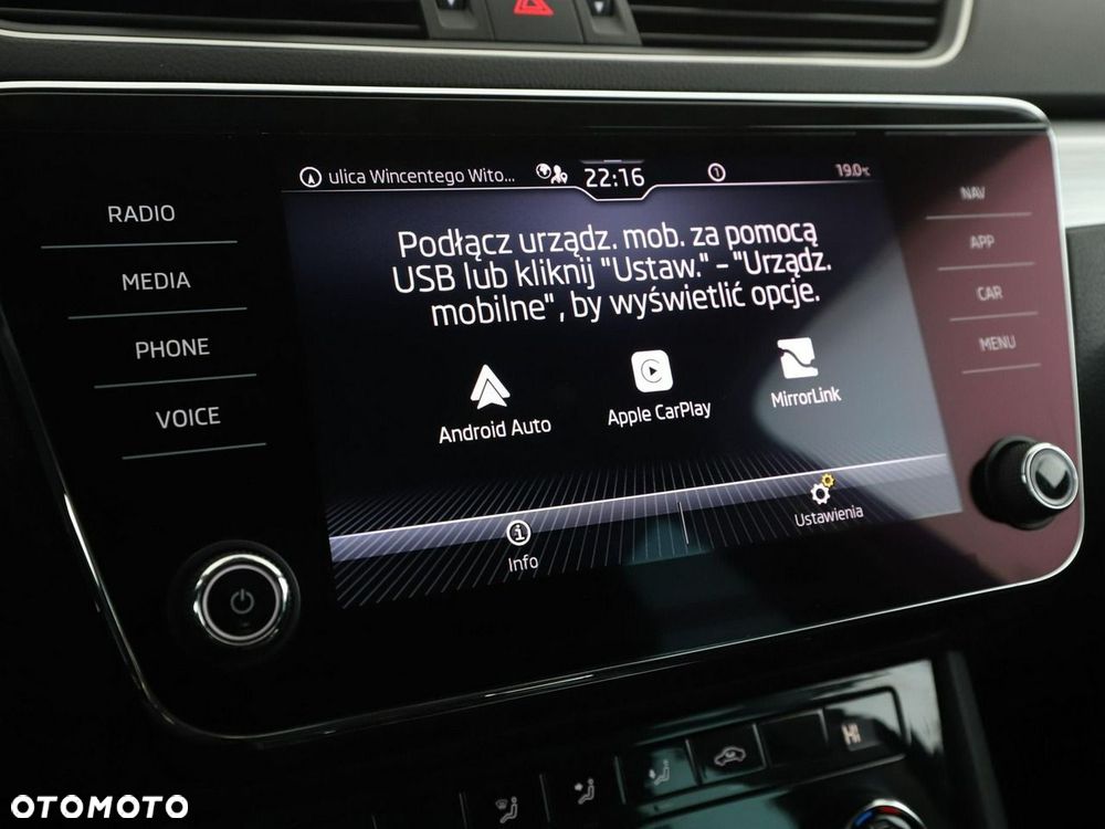 Skoda Superb 2.0 TDI Style DSG - 26