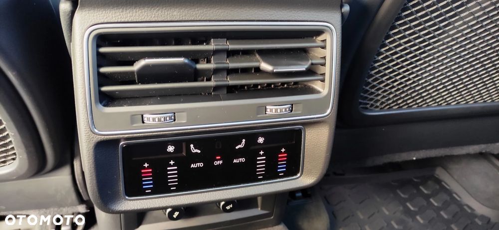 Audi Q8 50 TDI quattro tiptronic - 29