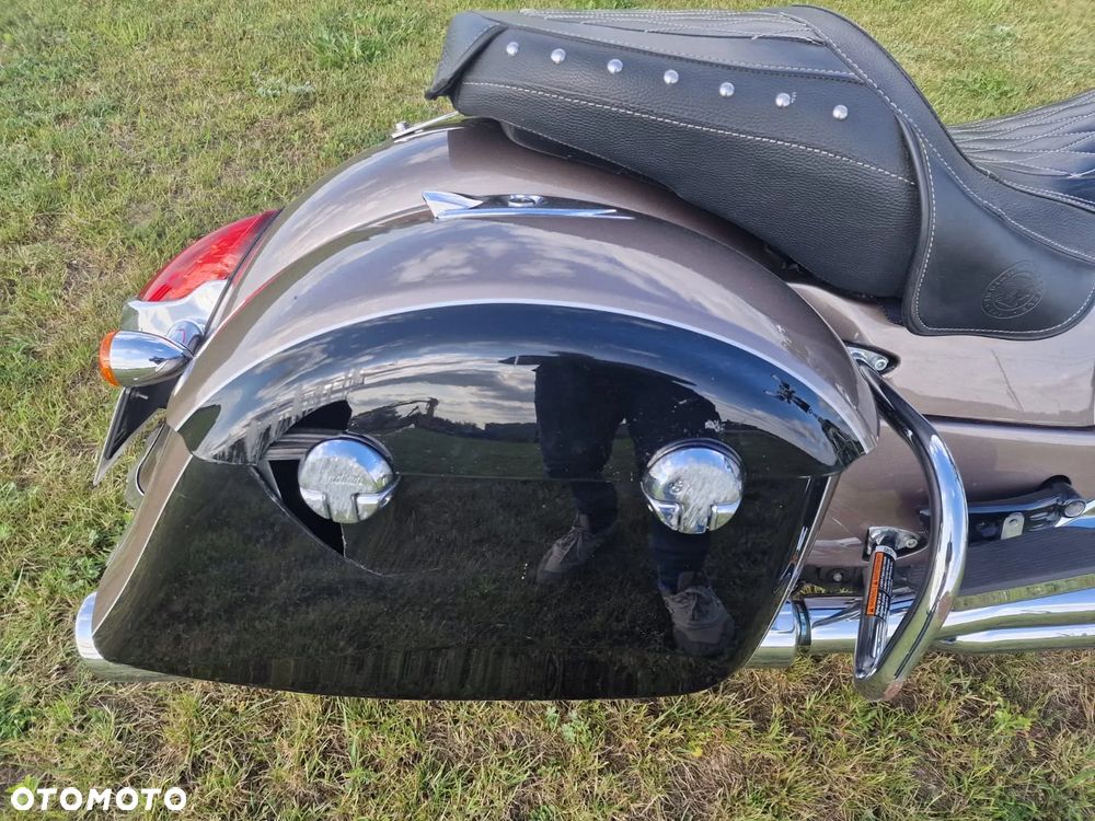 Indian Roadmaster - 9