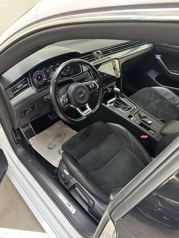 Volkswagen Arteon 2.0 TDI SCR DSG R-Line - 17