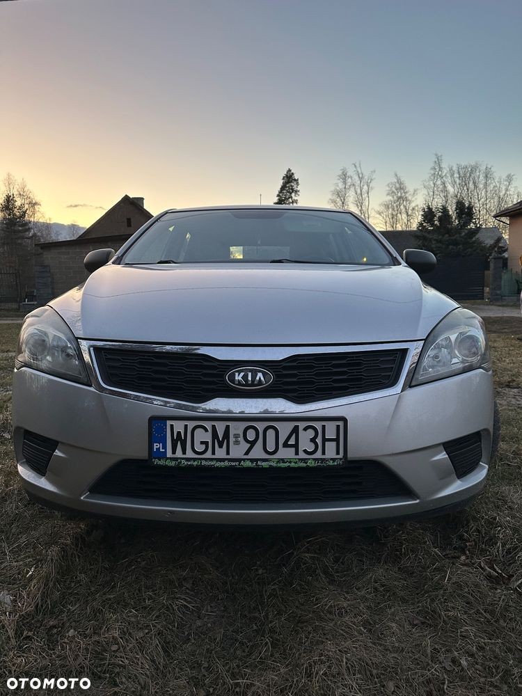Kia Ceed - 2