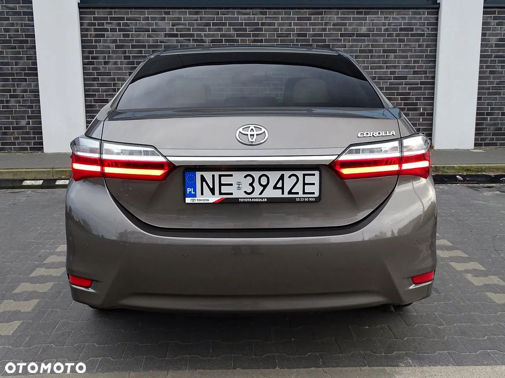 Toyota Corolla 1.6 Comfort MS - 12
