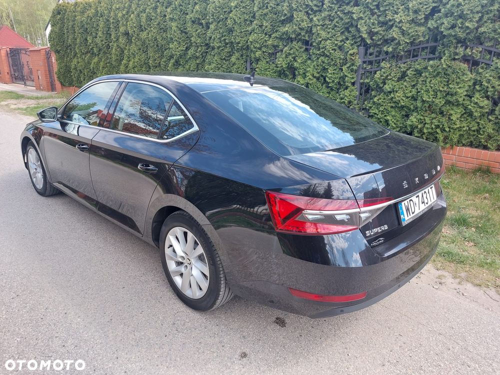 Skoda Superb 1.5 TSI ACT Ambition - 4