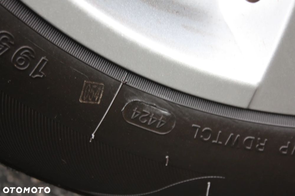 Volkswagen Golf 1.2 TSI MATCH - 25