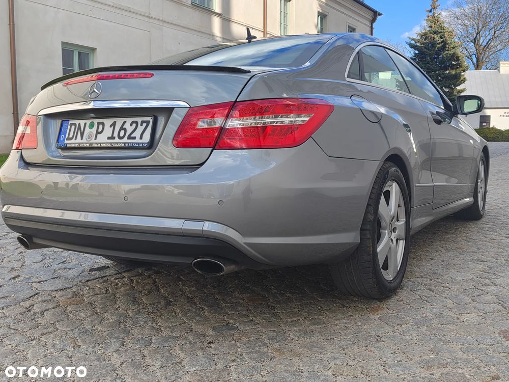 Mercedes-Benz Klasa E 350 CDI DPF BlueEFFICIENCY 7G-TRONIC Avantgarde - 8
